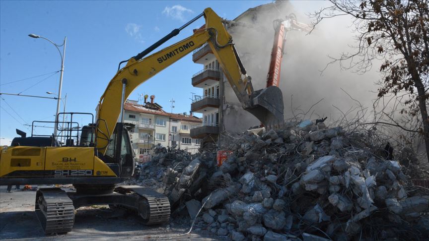 Malatya Valiliği: 6 bin 56 konut ağır hasarlı