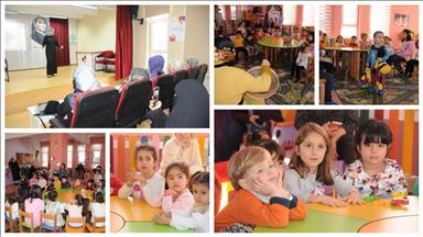 Ebeveynler masal anlatmayı öğreniyor