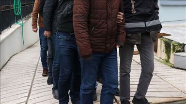 Turkish police arrest 14 FETO terror suspects