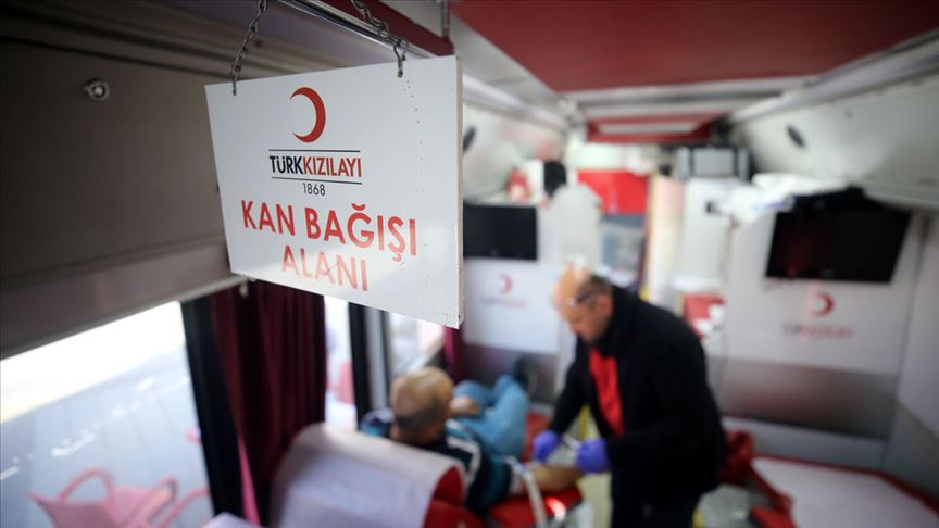 Türk Kızılay azalan kan stoklarına karşı çağrı yaptı 