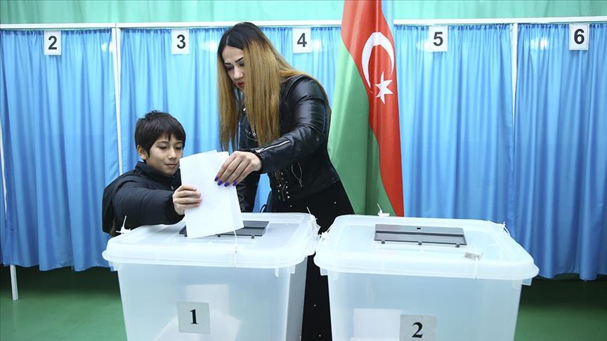 Azerbaycan'daki parlamento seçiminde 4 bölgede sonuçlar iptal edildi