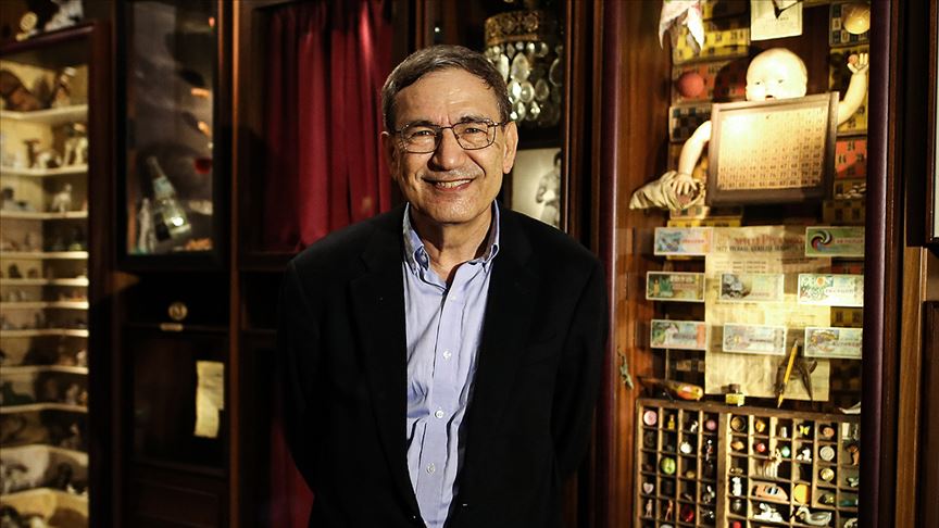 Orhan Pamuk: 'Eskiler daha iyi aşıklardı' sözüne inanmam. Önemli olan duygularımızın derinliği ve hakikiliğidir