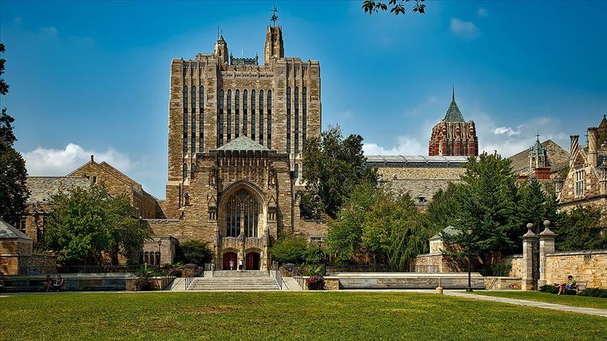 Universitetet Harvard dhe Yale hetohen "fonde të fshehta"