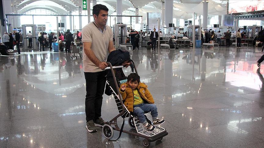 İstanbul Havalimanı'nda ücretsiz bebek arabası uygulaması başlatıldı