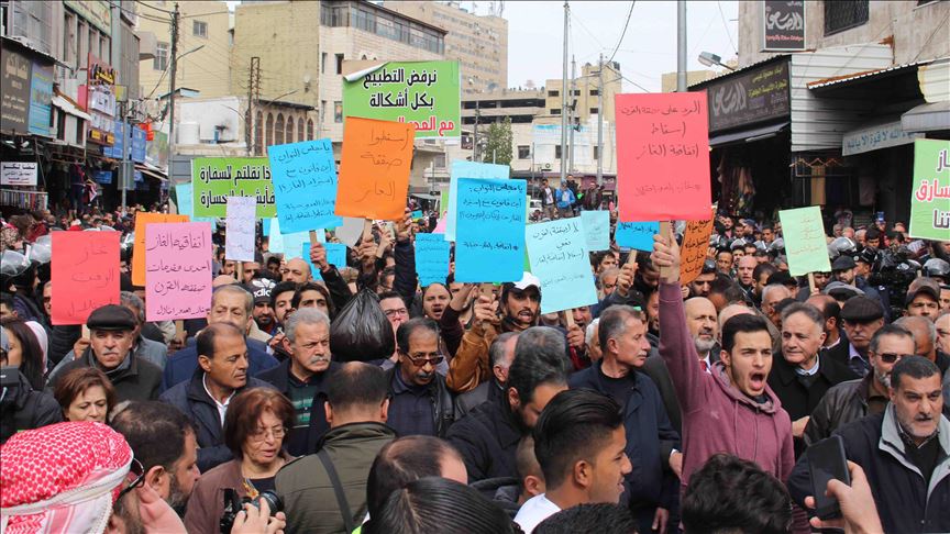 Jordani, protesta kundër planit të Trumpit dhe importit të gazit izraelit