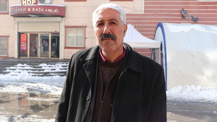 Diyarbakır annelerinin oturma eylemine bir aile daha katıldı