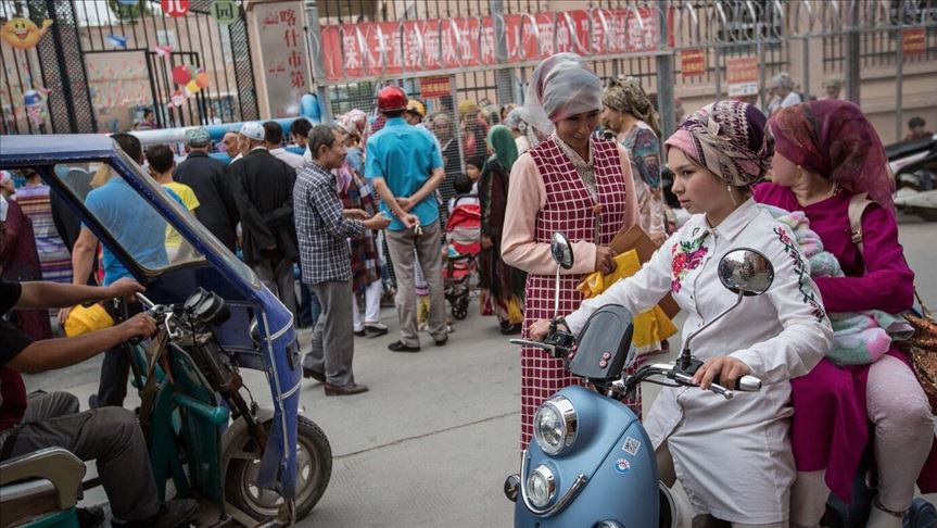 Temores por propagación del coronavirus en campamentos de uigures en China