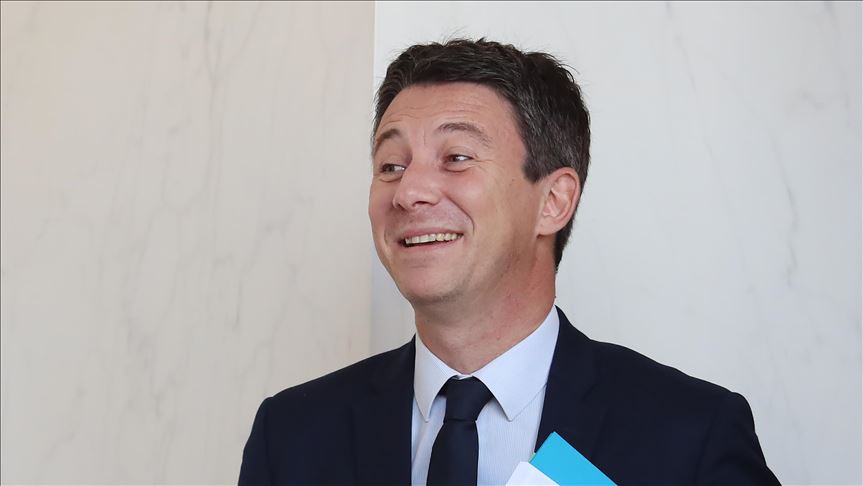 Paris mayoral candidate quits amid alleged scandal
