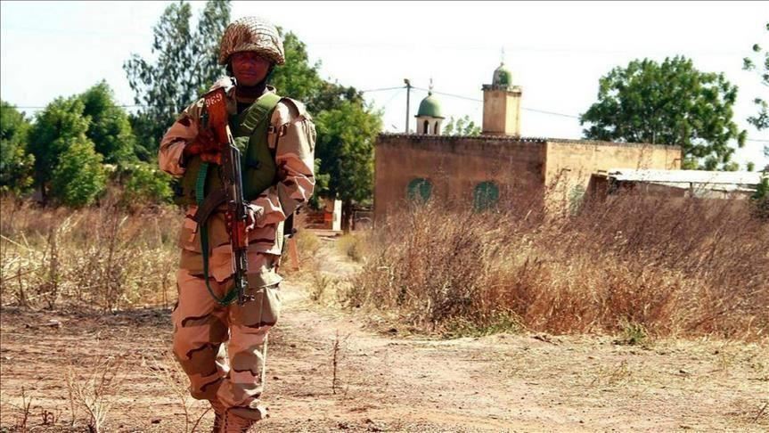 Mali: Neuf militaires tués dans deux attaques dans le centre et le nord du pays