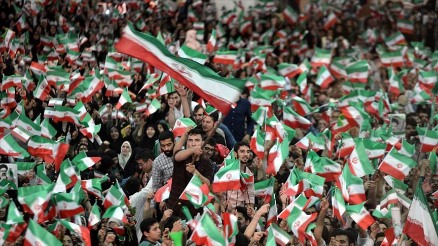 İran'da 8 reformist parti genel seçimlere 'İran Koalisyonu' çatısı altında girecek
