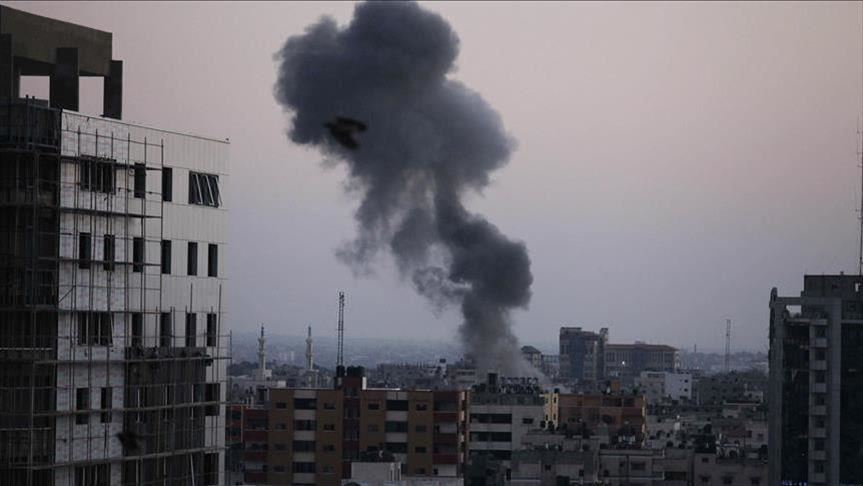 Aeroplanët izraelitë sulm në Gaza