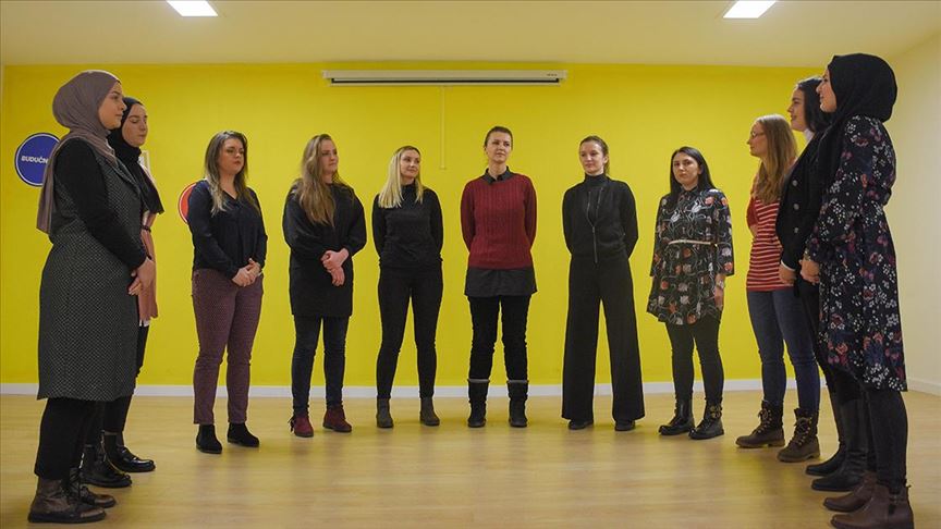 Djevojke iz Sarajeva kroz hor njeguju prijateljstvo i islamsku duhovnu muziku