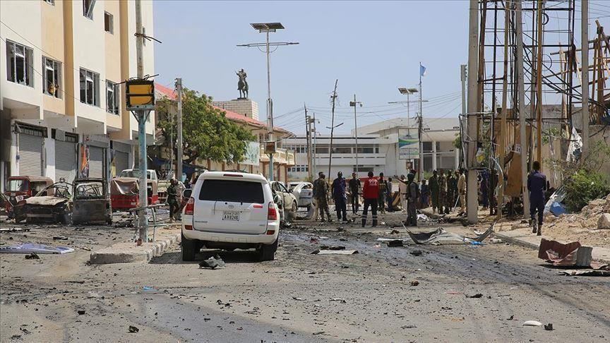Roadside bomb kills 3 soldiers in Somalia 