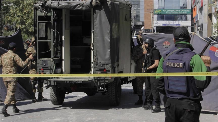 Pakistan, arratiset nga burgu zëdhënësi i talebanëve Ehsanullah Ehsan