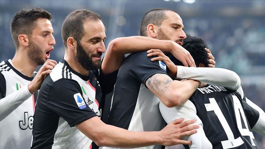 Juventus regain Serie A top spot after Lazio beat Inter
