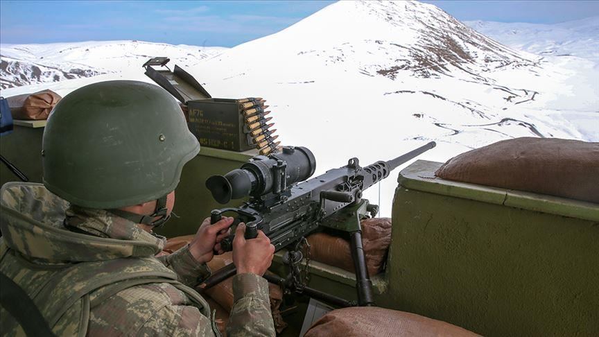 2 YPG/PKK terrorists surrender to Turkish forces
