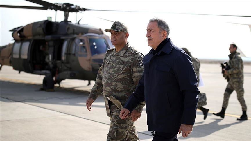 وزير الدفاع التركي: انسحابنا من نقاط المراقبة بإدلب غير وارد