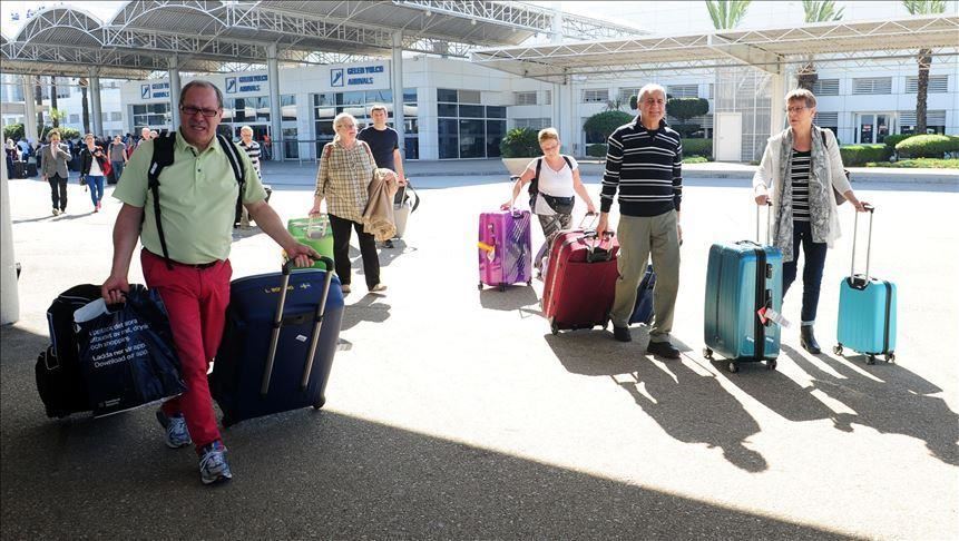 Antalya pret 6 milionë turistë nga Rusia dhe 3 milionë nga Gjermania