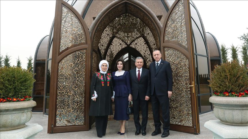 Turquie: Erdogan reçoit son homologue ouzbek Mirziyoyev