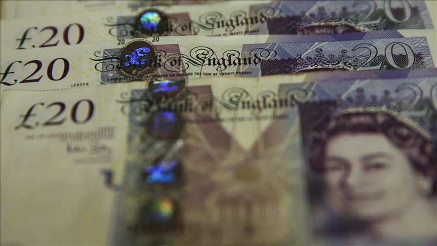 UK cash system may collapse by 2035, chancellor warned