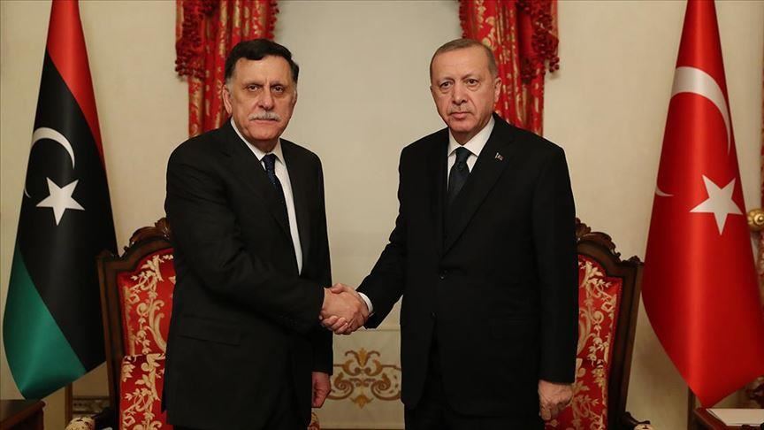 Serokomar Erdogan pêşwazî li Fayîz Serrac kir