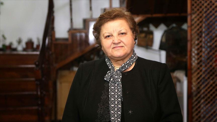 Hayatını adaşı Şehit Şerife Bacı'yı anlatmaya adadı