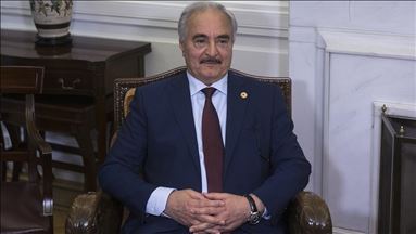 En EEUU demandan al comandante libio Jalifa Haftar por asesinato y tortura