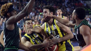 Darüşşafaka'dan kupa finalinin son dakikasındaki faul pozisyonuna ilişkin açıklama
