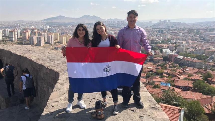 Paraguayan students urge compatriots to discover Turkey