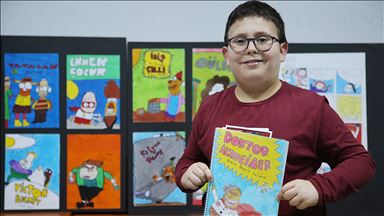 Küçük karikatürist 'Dr. Alzheimer' karakteriyle kötülüklere savaş açtı