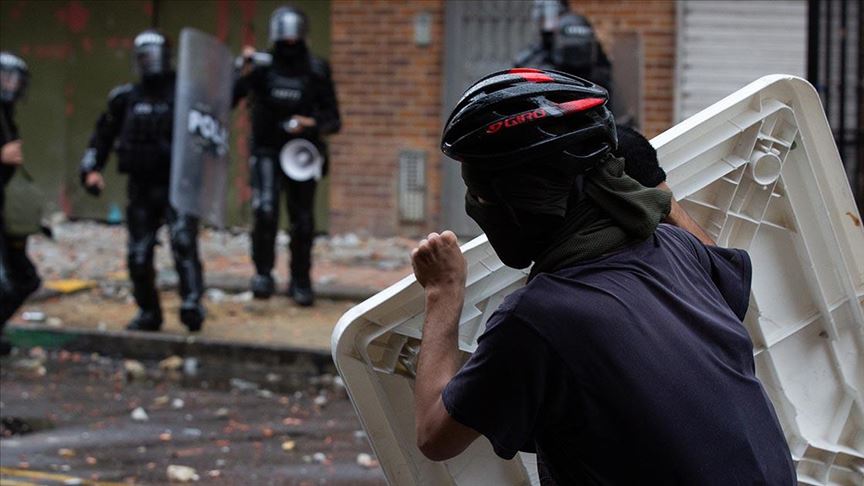 Kolumbija: Sukob studenata i policije u Bogoti