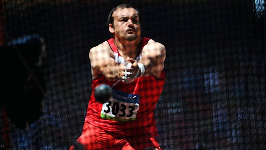 Turkish athlete Esref Apak makes Tokyo Games