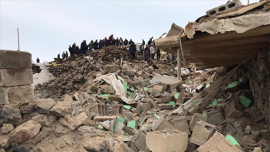 CHP deprem nedeniyle Van'a heyet gönderecek