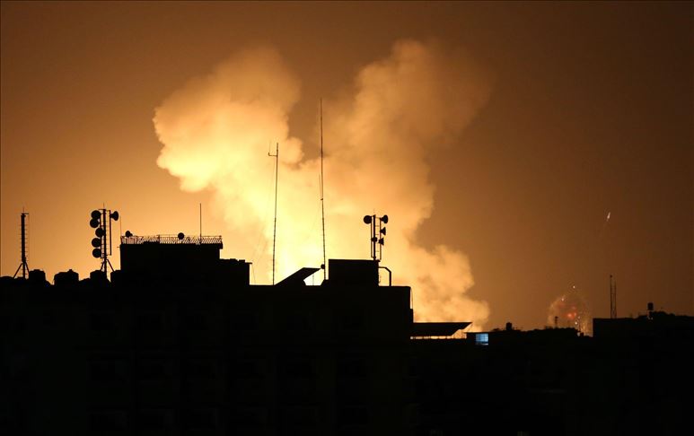 Israël bombarde des cibles du Jihad Islamique à Gaza et en Syrie  