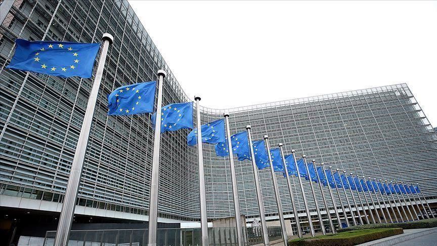ЕУ одобри 230 милиони евра за помош во борбата против ширењето на коронавирусот 