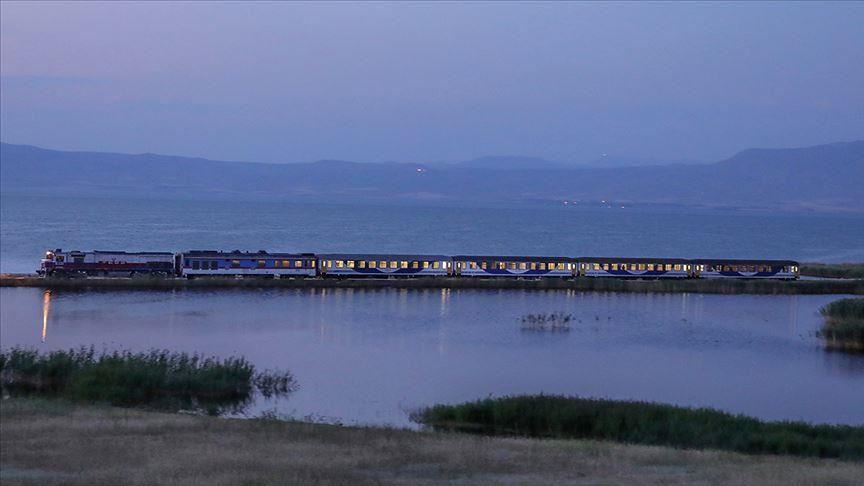 Coronavirus en Iran: La Turquie suspend la circulation des trains vers ce pays