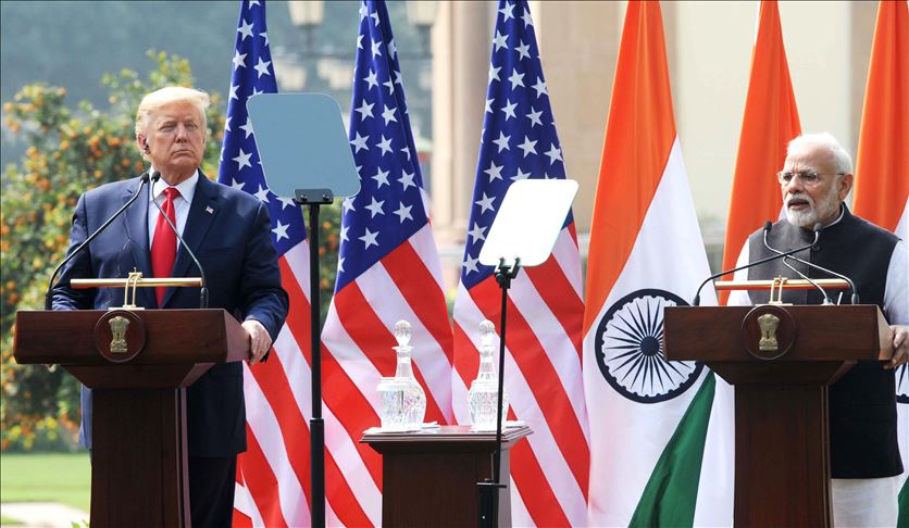 Trump, Modi talk business on final leg of India tour