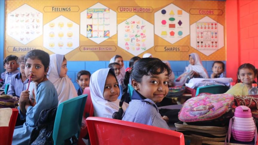 Turkey revamps only school in Pakistani fishing village