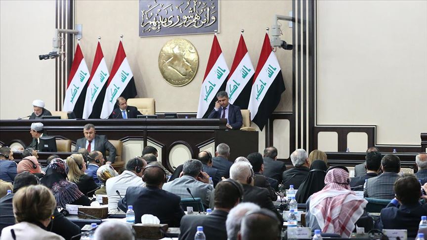 البرلمان العراقي يطالب بتحقيق مع علاوي بشأن تغريدة "الرشاوى" 