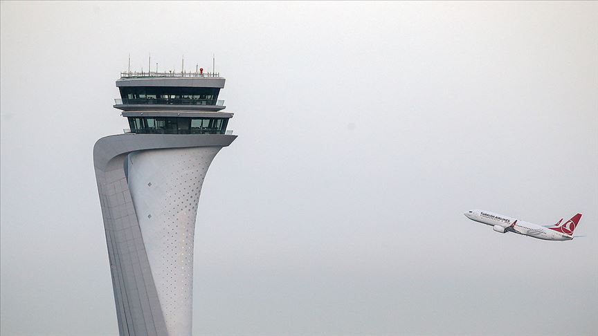 Bakan Turhan: 5G'yi bu yıl içinde İstanbul Havalimanı'nda başlatmayı düşünüyoruz
