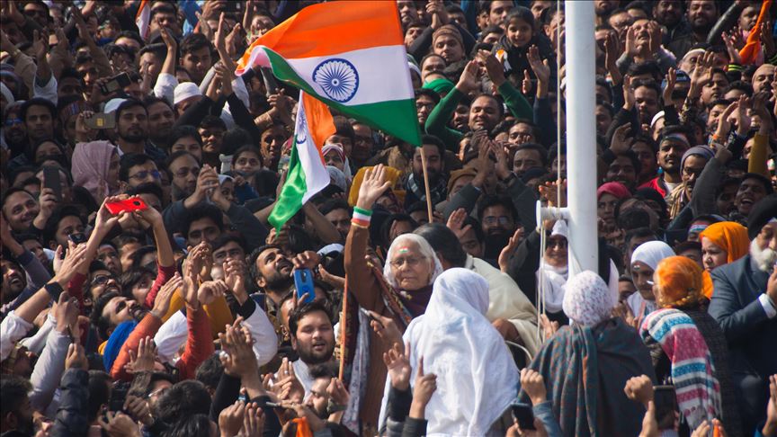 СМИ: В Индии в ходе протестов погибли не менее 20 человек