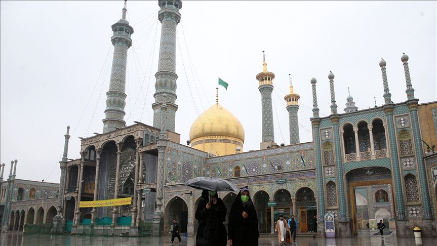 Iran: Health Ministry calls to cancel Friday prayers