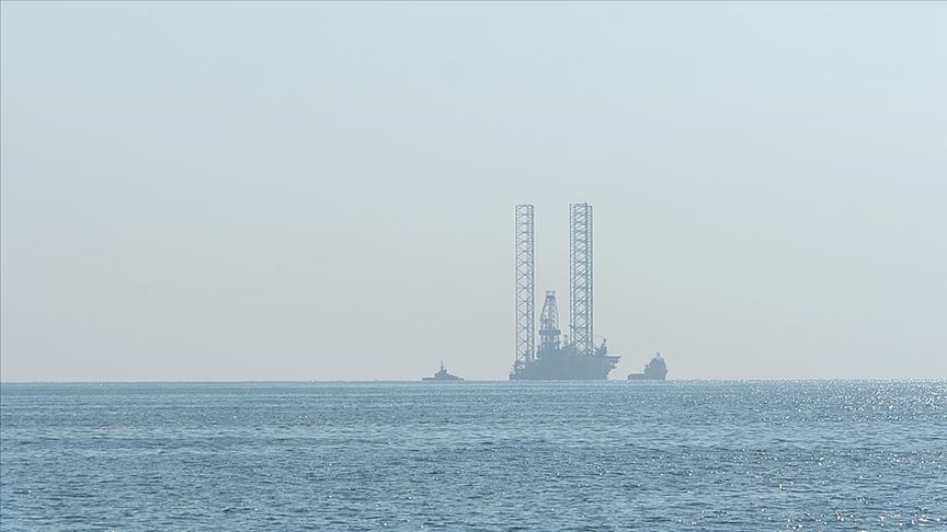 Lübnan, Akdeniz'deki petrol ve doğal gaz arama çalışmalarını başlattı