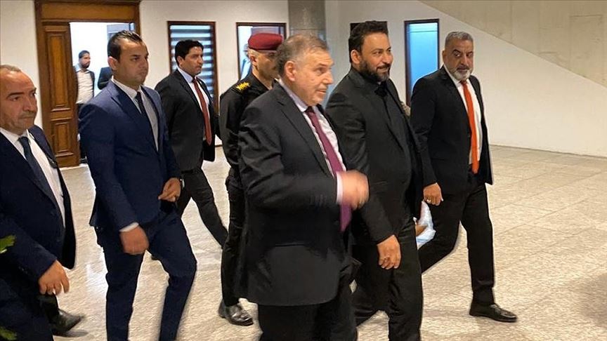 Парламент Ирака отложил рассмотрение вотума доверия Кабмину