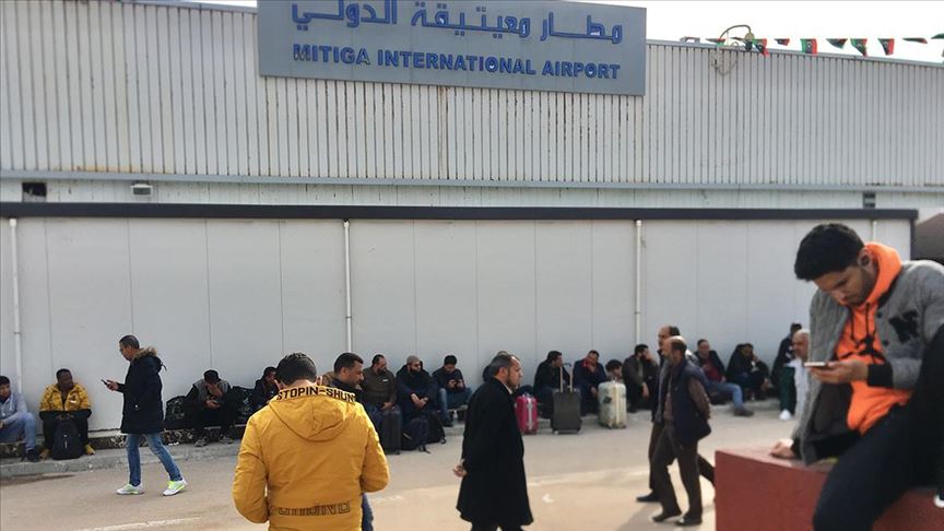 ليبيا.. إعادة حركة الملاحة لمطار معيتيقة بعد توقفها لساعات