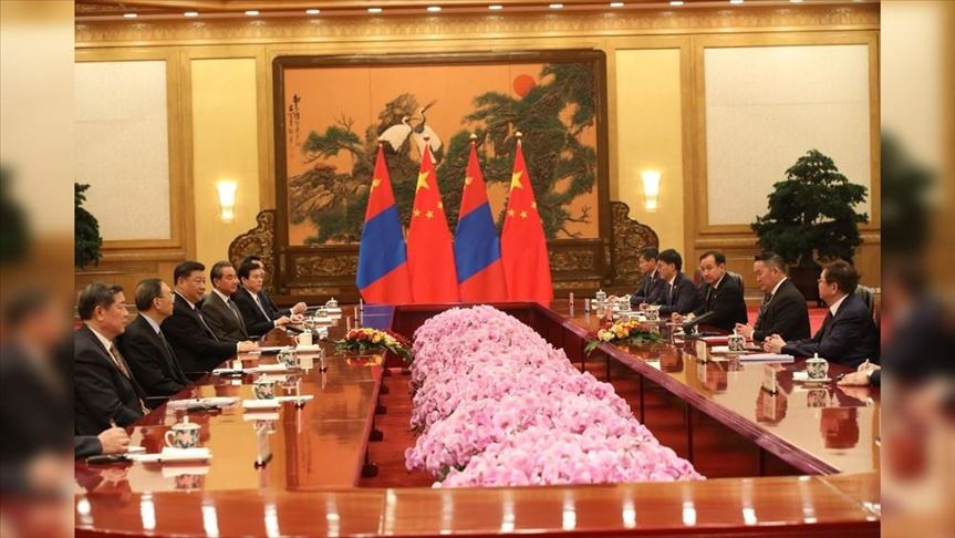 Президент Монголии помещен на карантин 