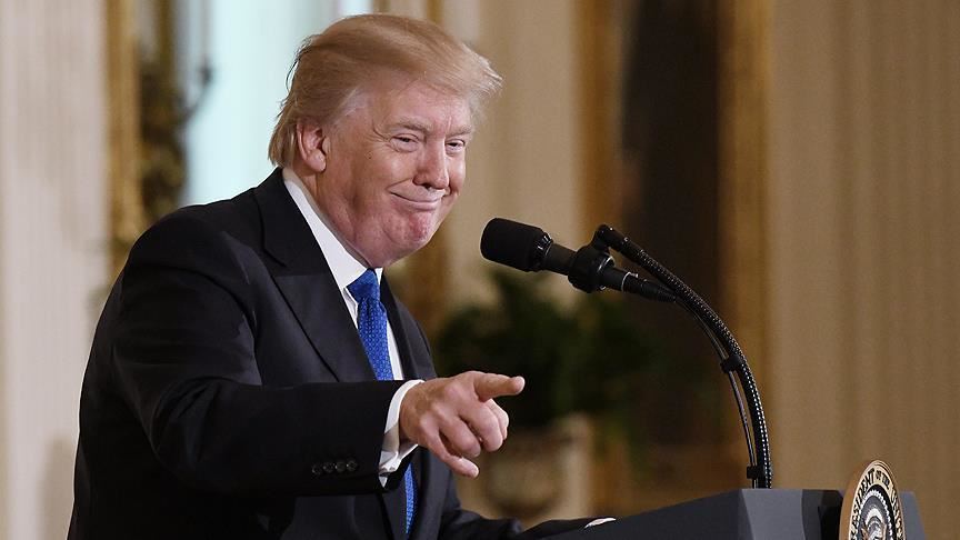 Trump desak Kolombia basmi tanaman koka