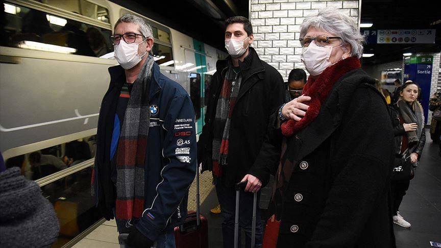 Coronavirus : Les Français vident les rayons des magasins par crainte de pénurie