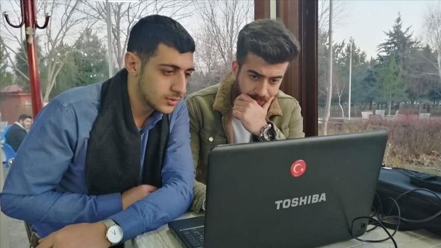 Depremi yaşayan üniversiteliler farkındalık için kısa film yaptı