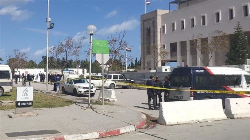 Tunisie: un attentat-suicide devant l'ambassade américaine 